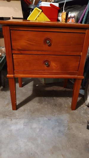 Photo of free Night stand (Tigard area)