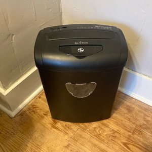 Photo of free Paper shredder (Old Hickory)