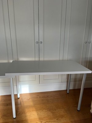 Photo of free IKEA Linnmon white desk (Richmond TW9)