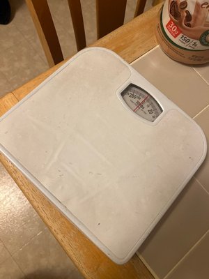 Photo of free Old scale (Cliffside Park)