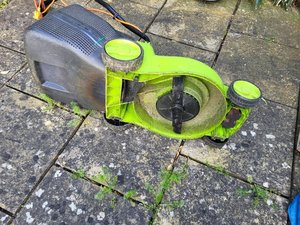 Photo of free Lawnmower - for spare parts (Streatham Hill. SW2)
