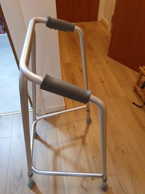 Photo of free Walking support frame (Lauriston EH3)