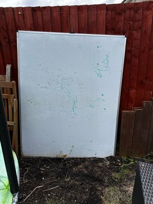 Photo of free Large white board (Edgware)
