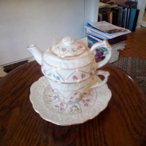 Photo of free China Plate, Tea pot, Tea cup (just west of Malden Square)