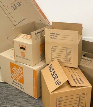 Photo of Moving boxes from a scent-free home (Cliffside)