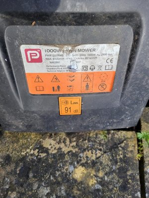 Photo of free Lawnmower - for spare parts (Streatham Hill. SW2)
