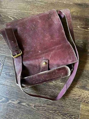 Photo of free Leather satchel (Chigwell IG7)