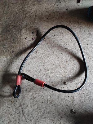 Photo of free 1m bike cable lock (Danderhall)