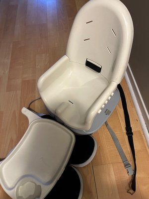 Photo of free Booster feeding chair (L5L 5P5)
