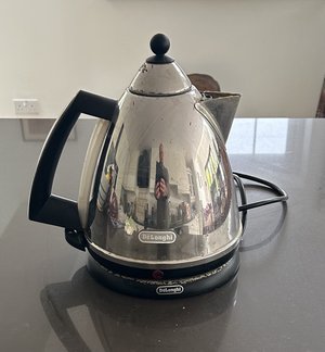 Photo of free DeLonghi kettle - faulty (Twickenham)