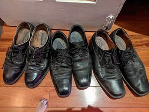 Photo of free 3 pair of mens dress shoes 10-13 (leslieville)