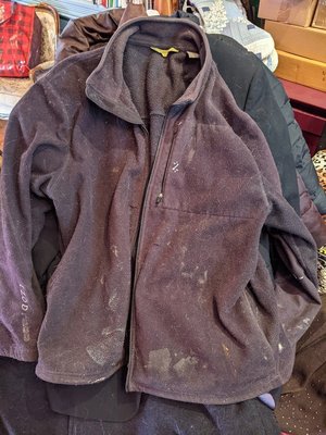 Photo of free two mens work jackets XXL (leslieville)