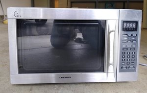 Photo of free Microwave Oven (Emerald Hills, near cross.)
