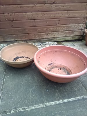 Photo of free Planter bowls (Burgess Hill near Lidl)