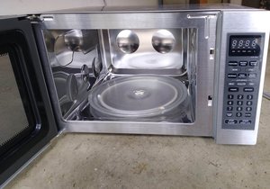 Photo of free Microwave Oven (Emerald Hills, near cross.)