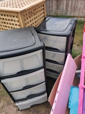Photo of free Two plastic drawers (Bilsthorpe)