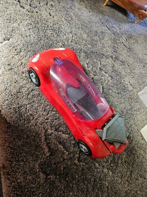 Photo of free Red plastic toy car (Riddlesdown CR8)