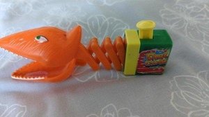 Photo of free Handheld Dinosaur expanding toy (Blossomfield B91)