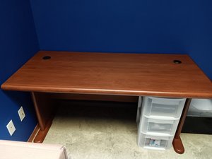 Photo of free Desk (Off Rich Rd near East Oly PO)