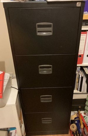 Photo of free 4-drawer black metal filing cabinet (Kingston Bagpuize OX13)