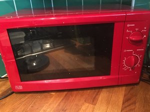 Photo of free Working Red Microwave (Newhaven EH6)