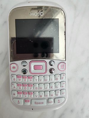 Photo of free Old kids pink mojo phone (Lower Morden SM3)