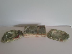 Photo of free Green Italian marble cigarette box and matching Ash Trays (Surrey Heath GU16)