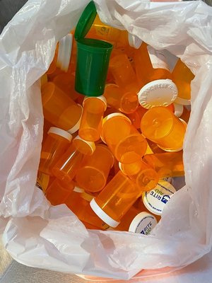 Photo of free 100+ pill bottles (South Eugene)