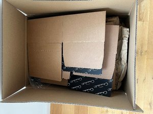 Photo of free EBay Packing: boxes, bubble wrap, paper wrap (Highway SL6)