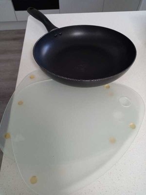 Photo of free 2 glass chopping boards and frying pan (Panshanger AL7)