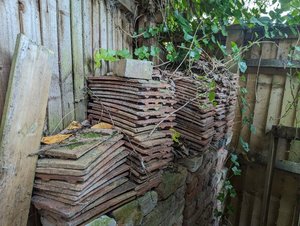 Photo of free Roof tiles (East Hendred OX12)