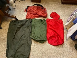 Photo of free Stuff bags and duffle bag (Fremont)