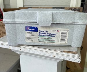 Photo of free Small storage box (North Forsyth County)