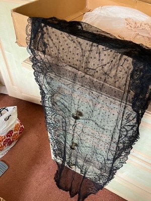Photo of free a black lace stole (Eynsham OX29)