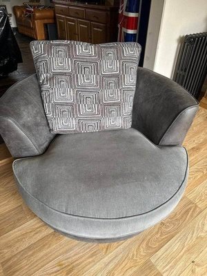 Photo of free Grey swivel chair (Sutton Bridge)