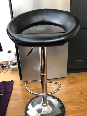 Photo of free Bar stools x4 (Leckhampton)