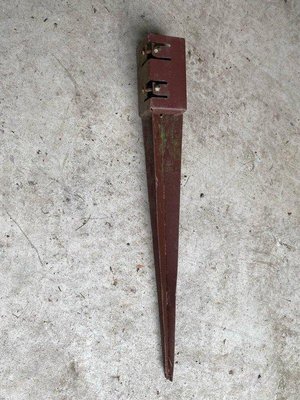 Photo of free 3” fence post anchor (LD7)