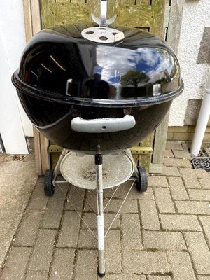 Photo of free Weber "Classic Kettle Charcoal BBQ", incl. chimney starter (Cockermouth CA13)