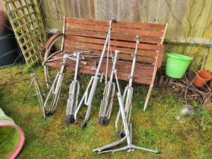 Photo of free drum kit stands (Chessington KT9)
