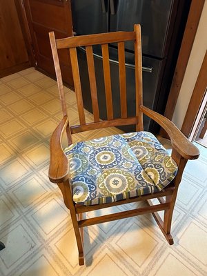 Photo of free Rocking chair (Lowell ma)