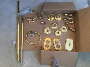 Photo of free Gold bathroom fixtures (Springfield (Delco))