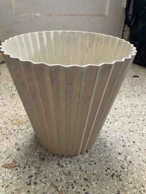 Photo of free Sturdy plastic waste bin/trash can (94087)
