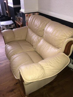 Photo of free Cream Leather Sofa (Dagenham, RM9)