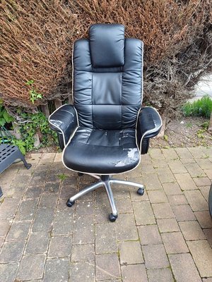 Photo of free Office Chair (EN1 off Baker Street)