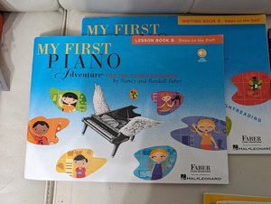 Photo of free faber Piano lessons & writing books (North West Brampton)