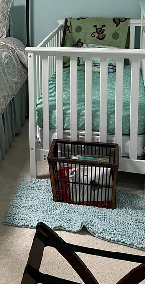 Photo of free White baby crib great shape (Rochester Hills, 48306)