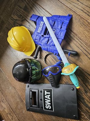 Photo of free Kids police construction dress up (Yonkers)