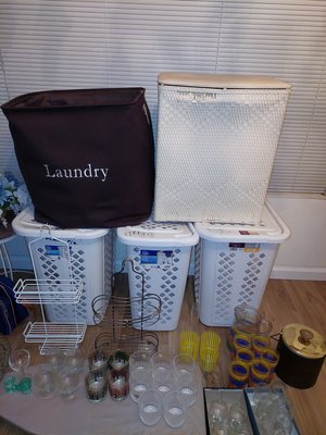 Photo of free Laundry Baskets, Rugs (94014)