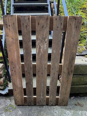 Photo of free Pallet 1.2 x 0.8m (Corstorphine EH12)