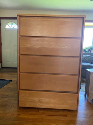 Photo of free Wood dresser (Danbury)